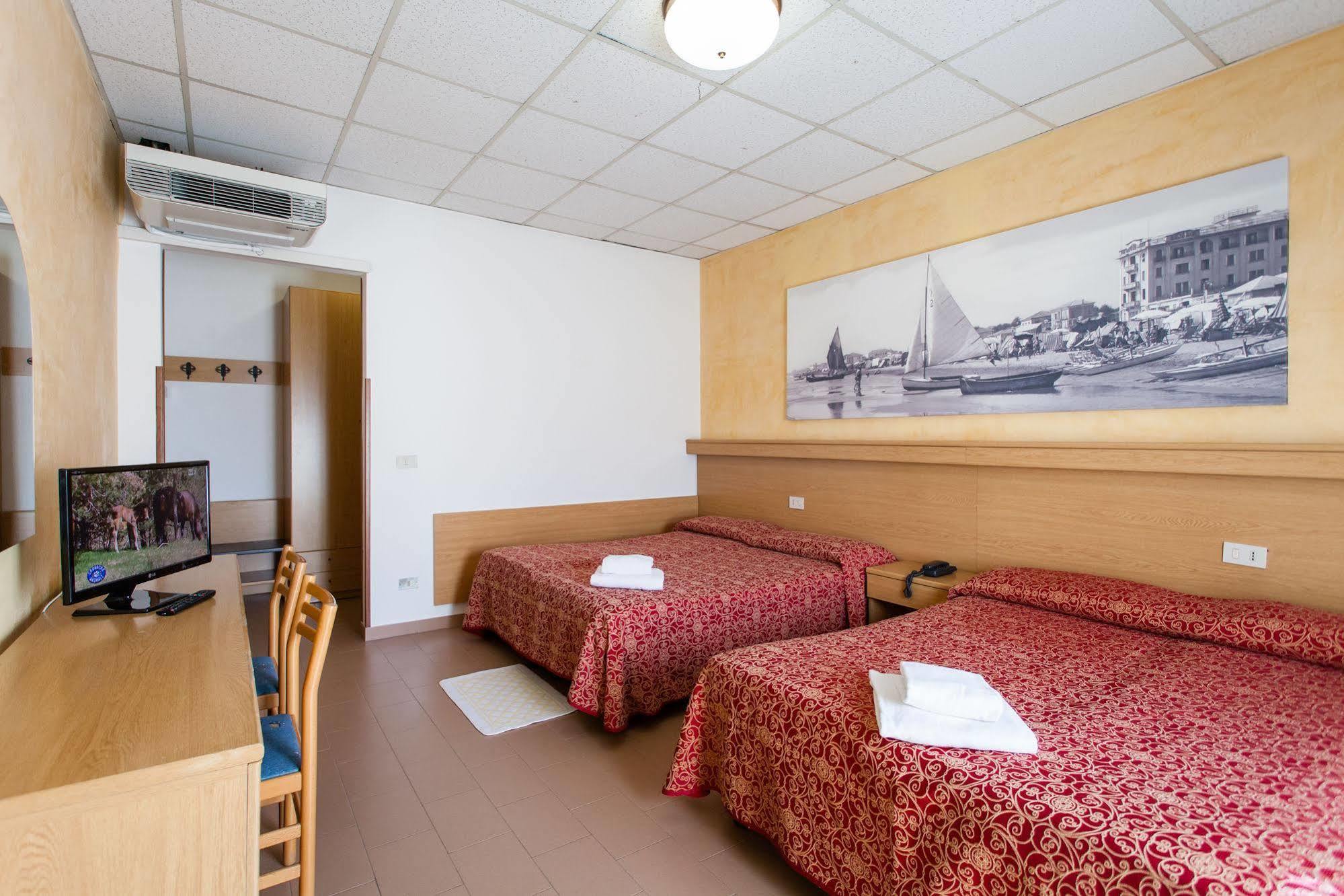 Hotel Al Mare リド・ディ・イエゾロ エクステリア 写真